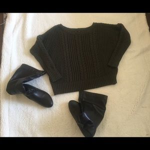 American Eagle Outfitters Crop Sweater